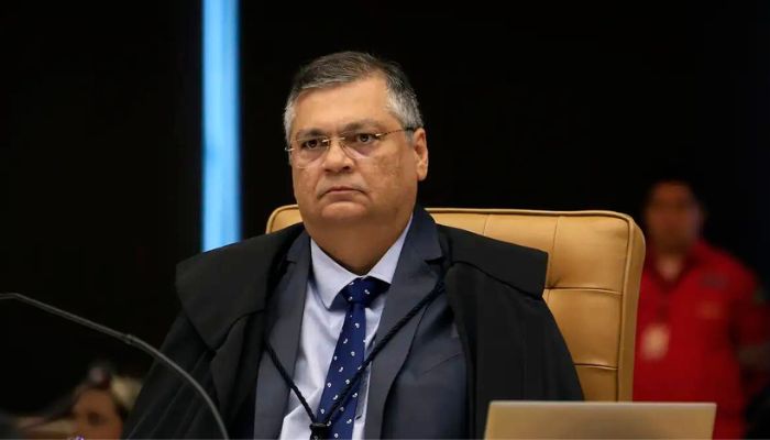 Ministro do STF determina medidas de combate às queimadas 